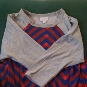 LuLaRoe Gray and Pink Chevron Top